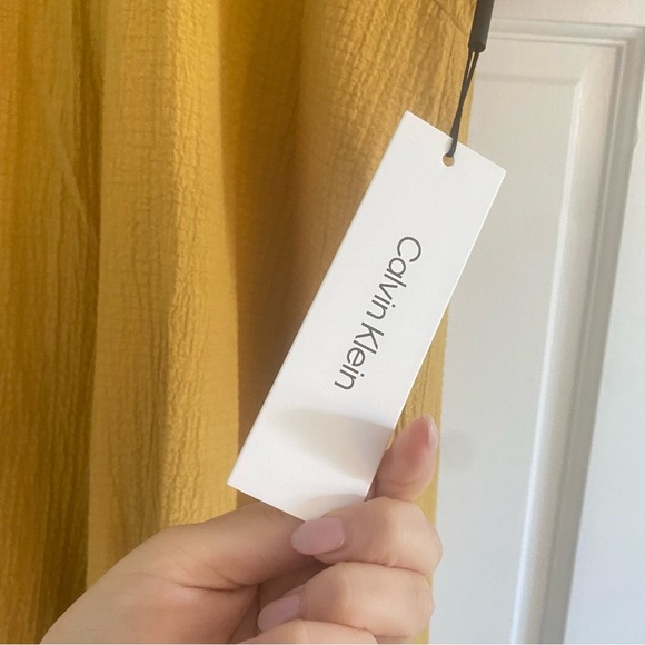 Calvin Klein Mustard new with tags romper with bell sleeves - Picture 3 of 7